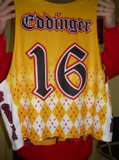 Sublimated pinnie back, by Wave One